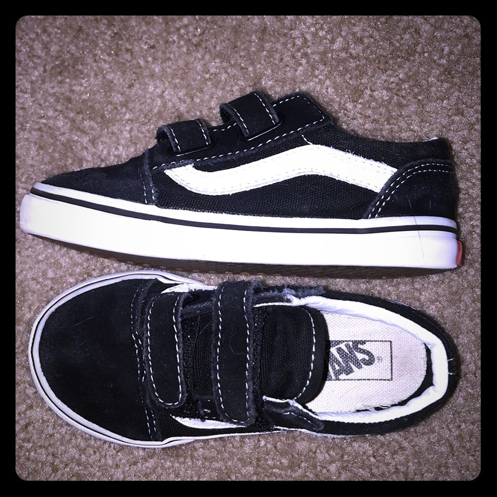 VANS Toddler Sneakers - Size 9.5
